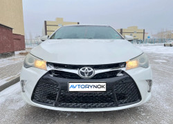 Toyota Camry 2015 года