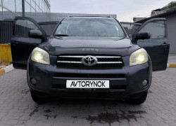 Toyota RAV4 2007 года