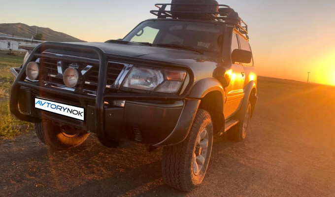 Nissan Patrol 2000 года