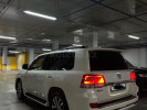Toyota Land Cruiser 2016 года