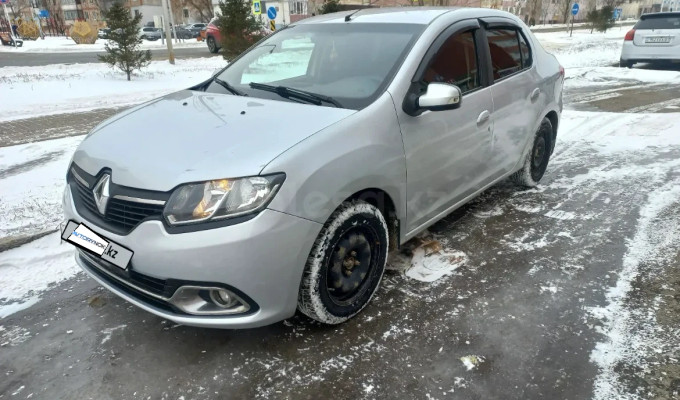Renault Logan 2014 года