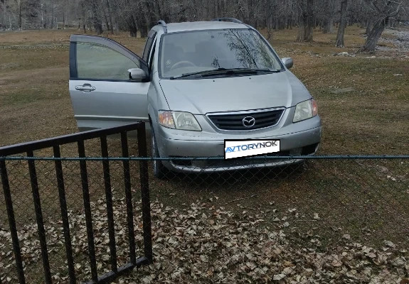 Mazda MPV 2002 года