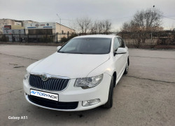 Skoda Superb 2013 года