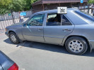 Mercedes-Benz E-Класс 1993 года