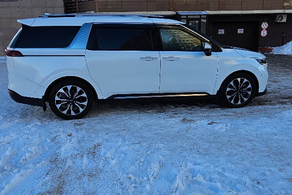 Kia Carnival 2022 года