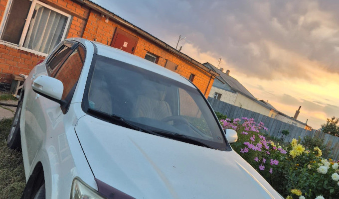 Toyota RAV4 2010 года