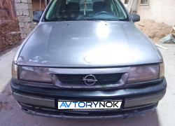 Opel Vectra 1992 года