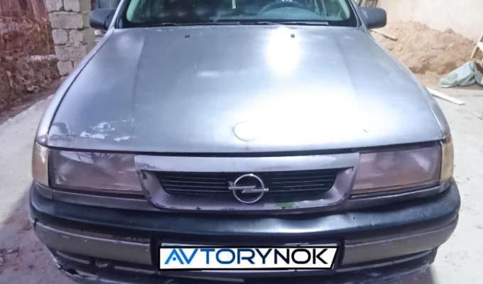 Opel Vectra 1992 года
