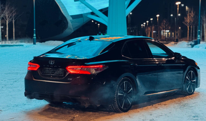 Toyota Camry 2019 года