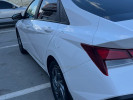 Hyundai Elantra 2023 года