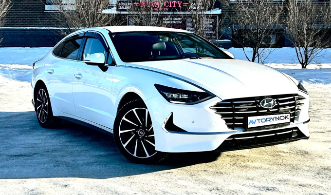 Hyundai Sonata 2023 года
