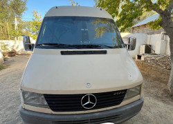 Mercedes-Benz Sprinter 1998 года
