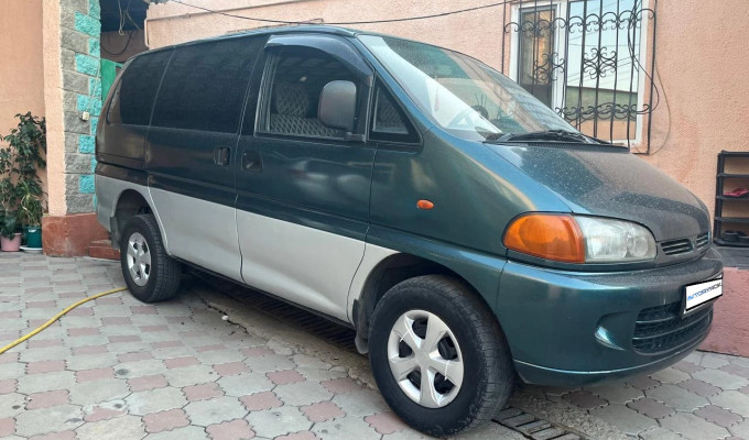 Mitsubishi L400 1996 года