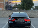 Toyota Camry 2021 года