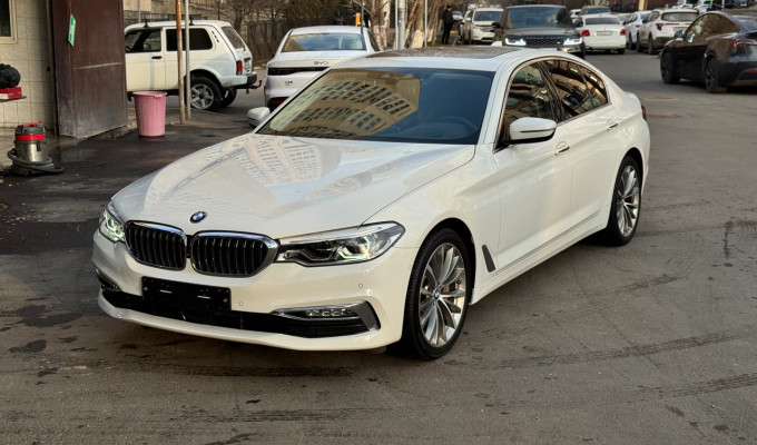 BMW 5 серия 2018 года