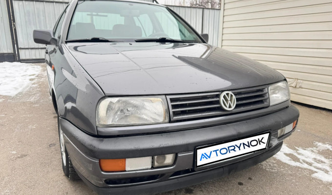 Volkswagen Vento 1992 года