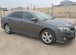 Toyota Camry 2012 года