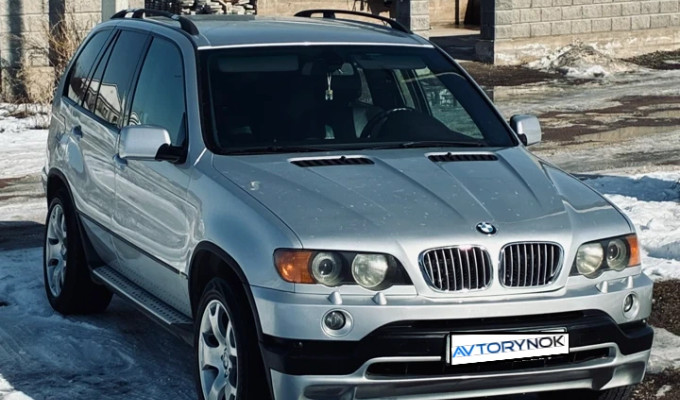 BMW X5 2001 года