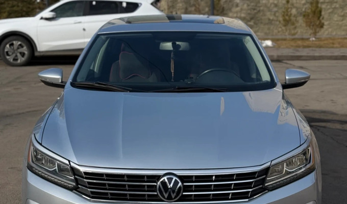 Volkswagen Passat 2016 года