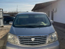 Toyota Alphard 2005 года