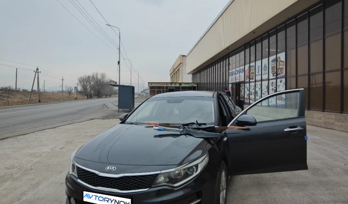 Kia K5 2020 года