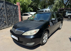 Toyota Camry 2003 года