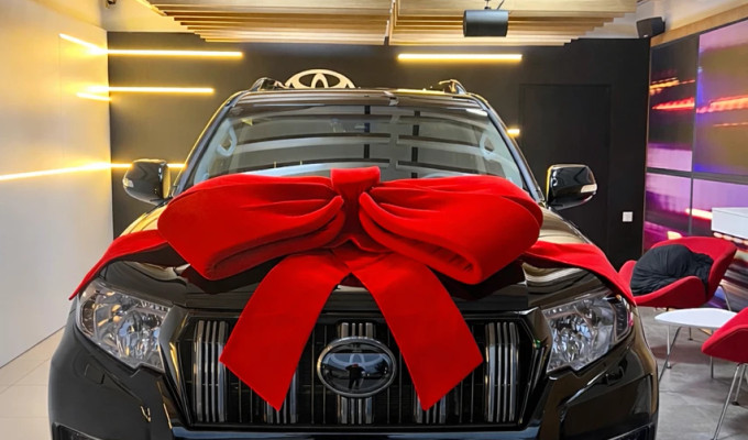 Toyota Land Cruiser Prado 2023 года