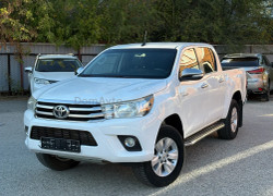 Toyota Hilux 2016 года