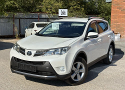 Toyota RAV4 2014 года