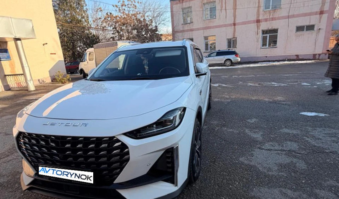 Jetour X70 Plus 2024 года