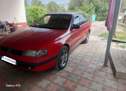 Toyota Carina E 1993 года