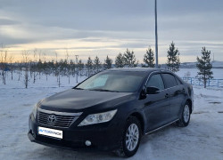 Toyota Camry 2013 года