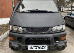 Mitsubishi Delica 1994 года