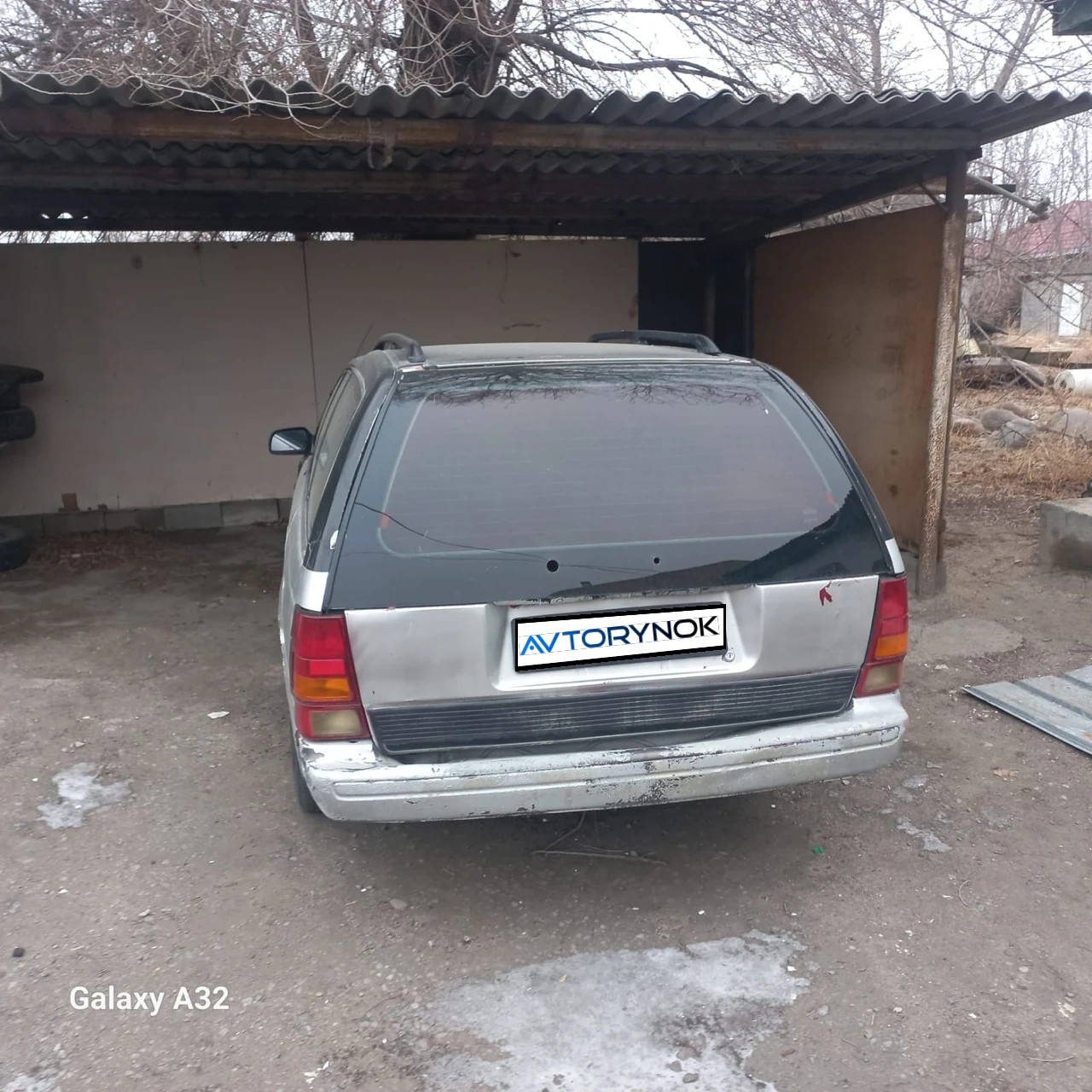Mazda 626, 1990