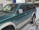 Mitsubishi Montero Sport 2000 года