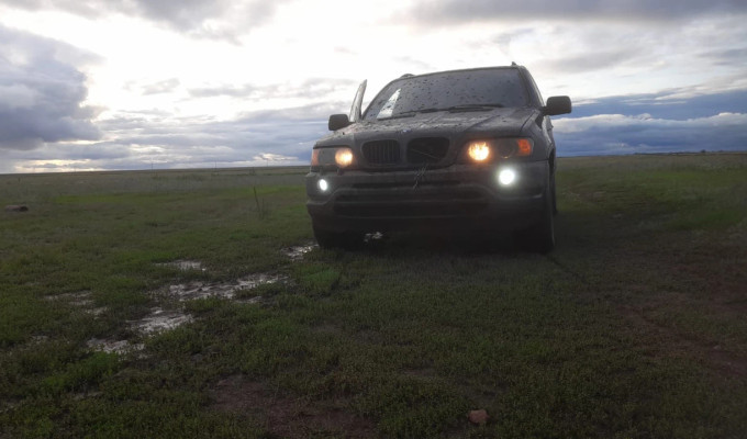 BMW X5 2002 года