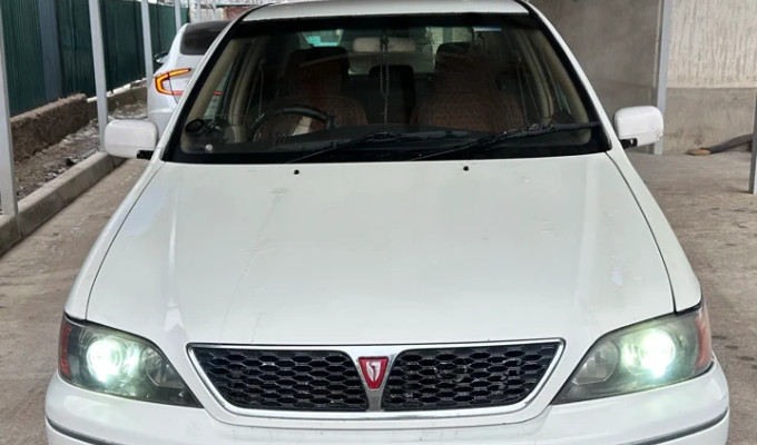 Toyota Vista 1999 года
