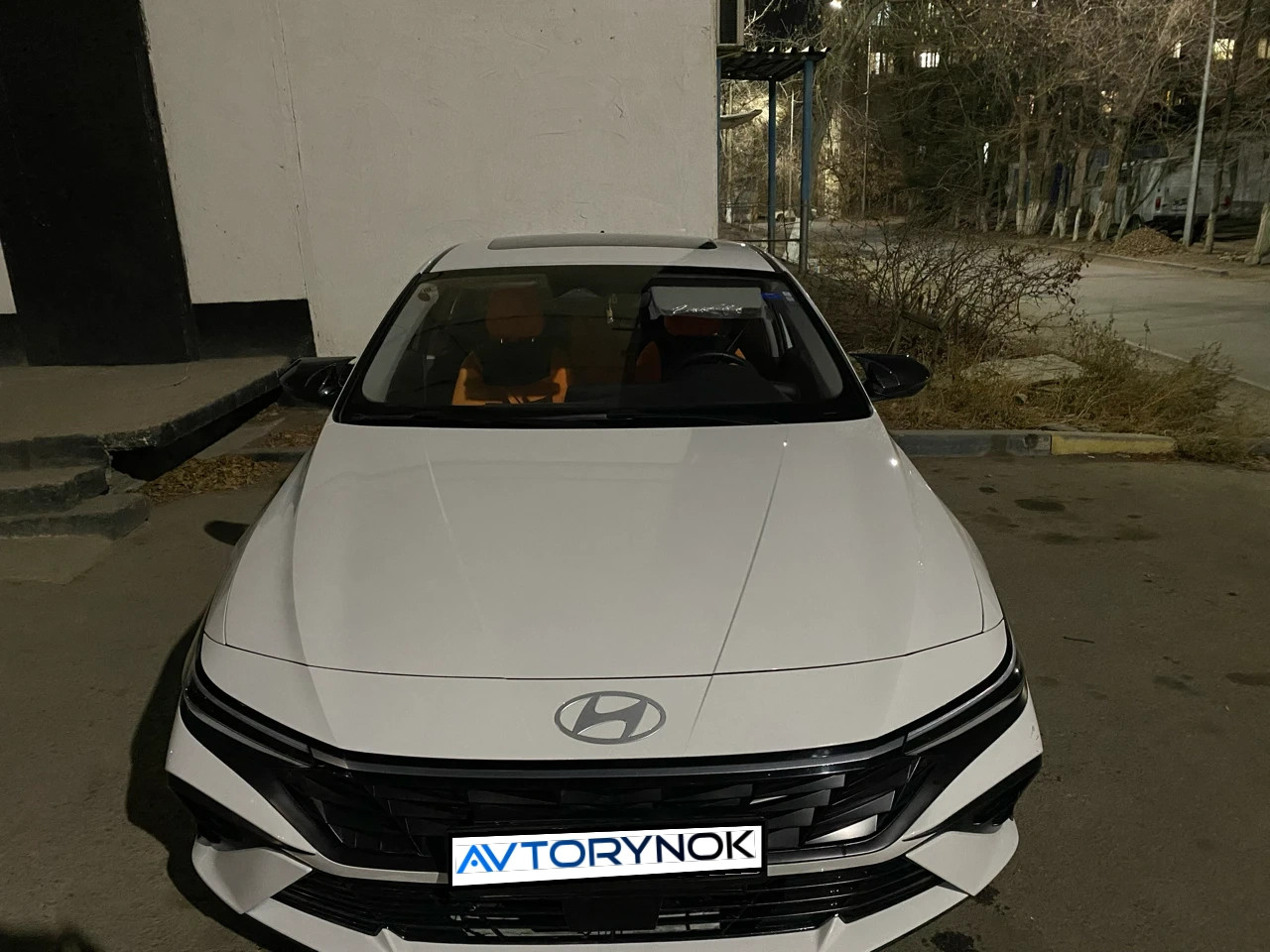 Hyundai Elantra, 2024