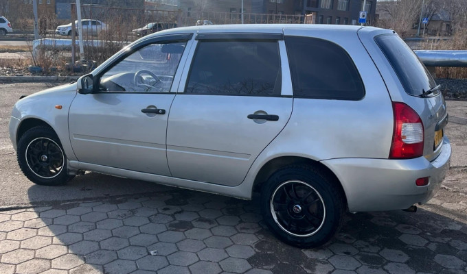 ВАЗ (Lada) Kalina 2008 года