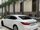 Lexus ES 2014 года