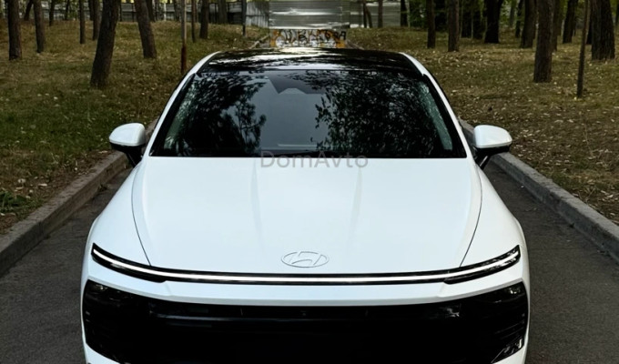 Hyundai Sonata 2024 года