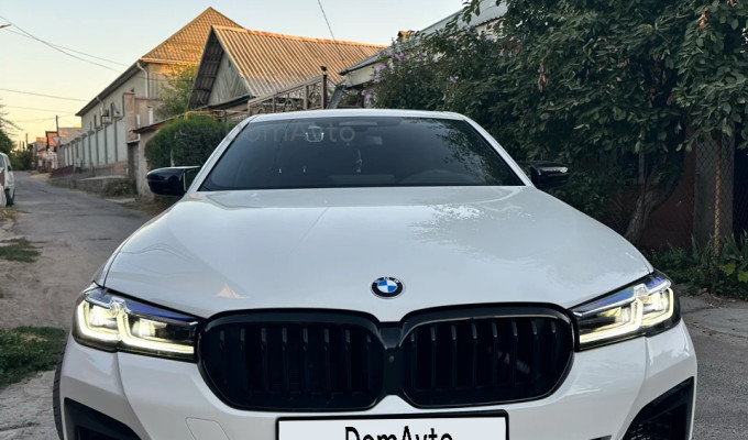 BMW 5 серия 2021 года