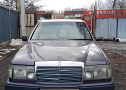 Mercedes-Benz E-Класс 1992 года
