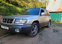 Subaru Forester 1999 года