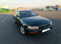 Toyota Camry 1992 года