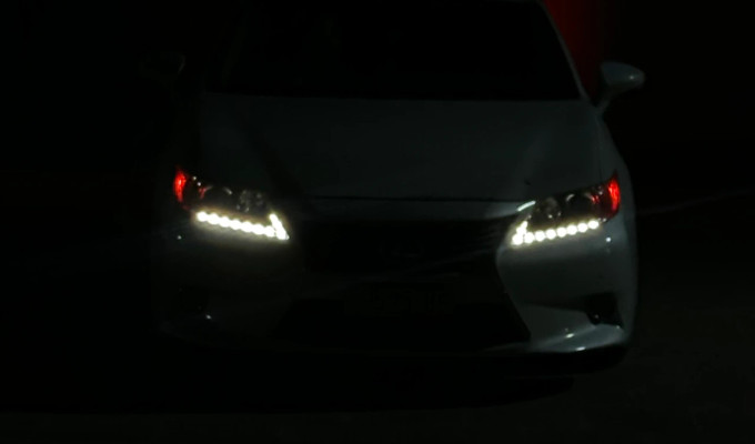 Lexus ES 2014 года