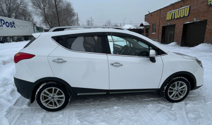 JAC S3 2018 года