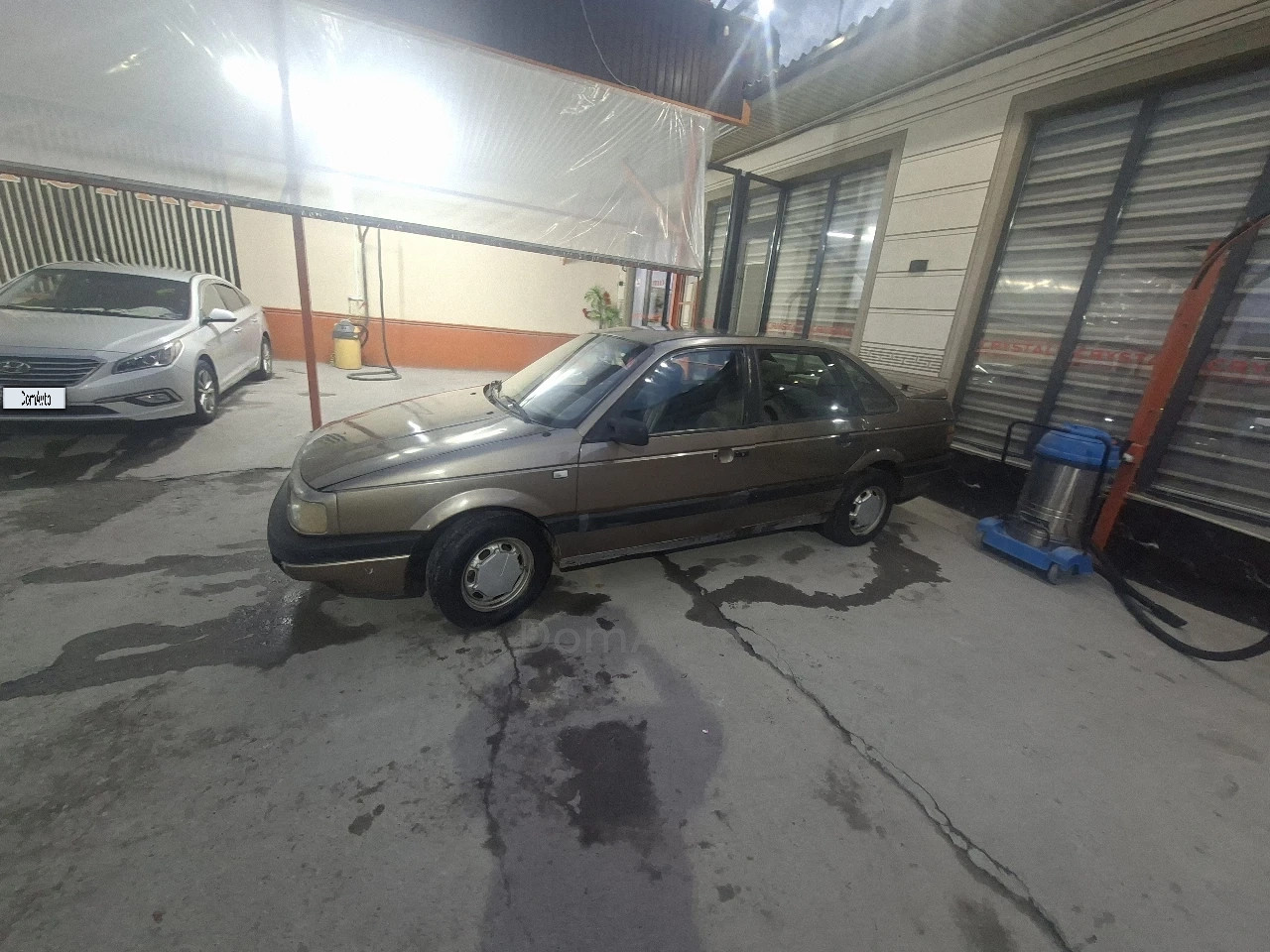 Volkswagen Passat, 1990