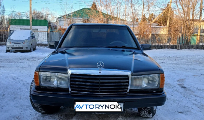 Mercedes-Benz 190 1993 года