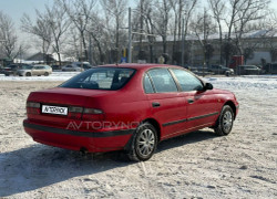 Toyota Carina E 1993 года